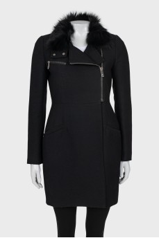Black coat with removable fur