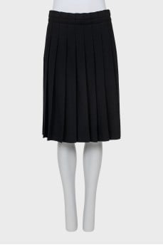 Black pleated wool skirt