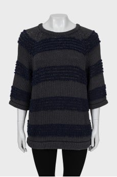 Two-tone sweater with 3/4 sleeves