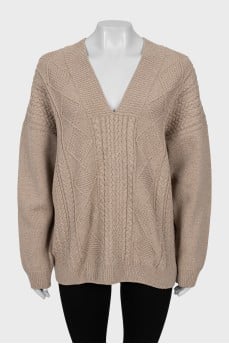 Knitted sweater made of merino wool and silk