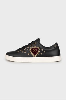 Leather sneakers with gold logo