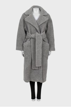 Fitted wool fur coat