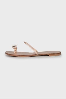 Leather sandals decorated with crystals