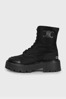 Textile boots with brand logo