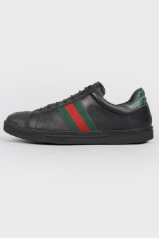 Black leather sneakers