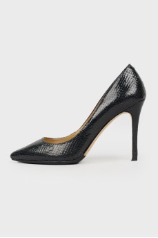 Black reptile leather shoes