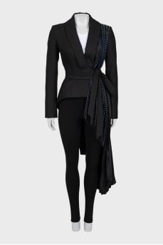 Jacket with buttons and belt