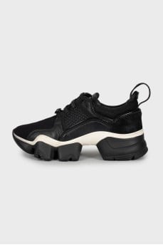 Jaw sneakers
