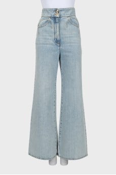 Flared jeans in light blue