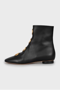 Leather boots with gold decor