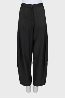 Green high waisted trousers