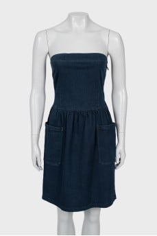 Denim dress with open shoulders