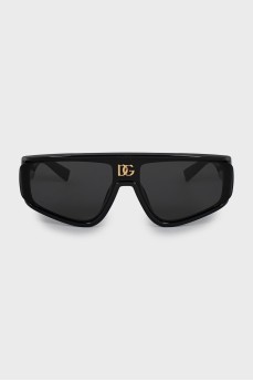 Sunglasses mask with gold logo
