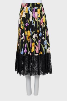 Floral print skirt with lace
