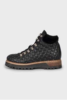 Quilted leather boots