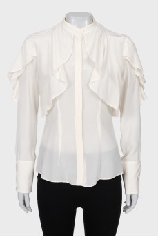 Silk blouse with ruffles on the sleeves
