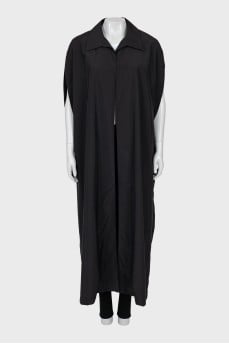 Oversized cape with button