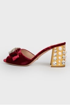 Velor sabo heeled with tag