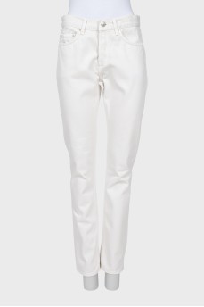 Straight cut mid rise jeans