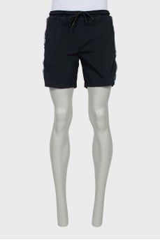 Men's shorts with stripes