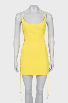 Bodycon dress with straps and tag