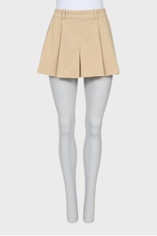 Beige shorts skirt