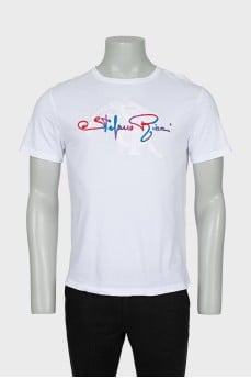 Men's T-shirt with embroidery