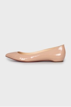 Patent leather ballet flats