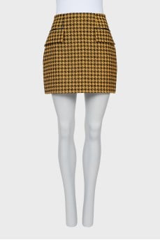 Mini skirt in houndstooth print