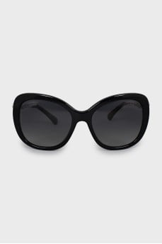 Sunglasses with beads on the temples