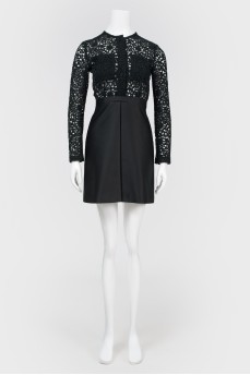 Short dress with lace top