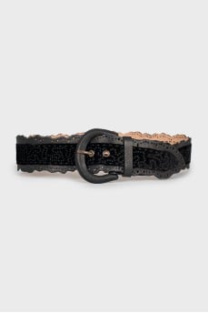 Leather belt decorated with velvet