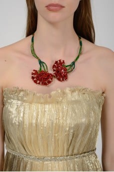 Cabbage necklace with tagging