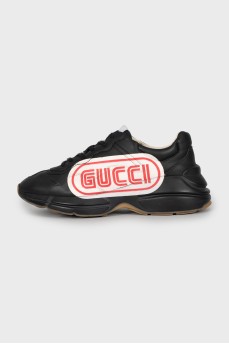 Men's leather sneakers with brand logo
