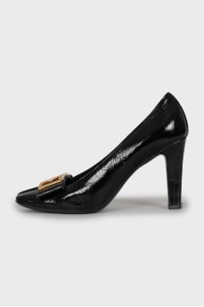 Black shoes with gold decor