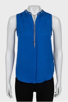 Silk blouse with chain