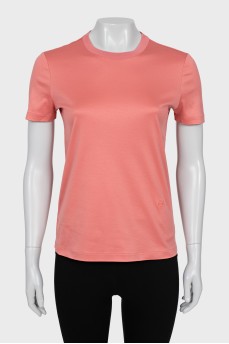 Fitted T-shirt in pink