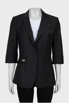 Black jacket with 3/4 sleeves