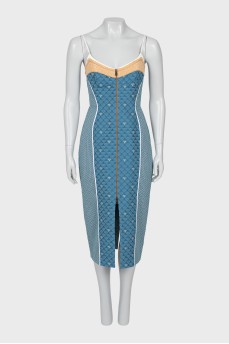 Dress with thin straps and zipper