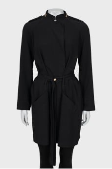 Fitted black raincoat