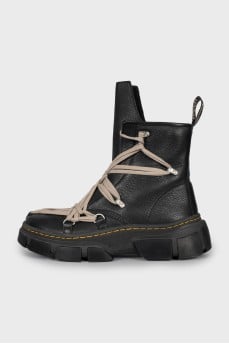 Men's lace-up boots