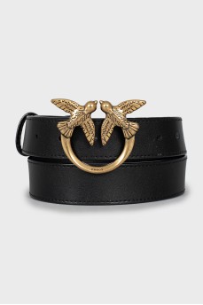 Leather belt with gold buckle
