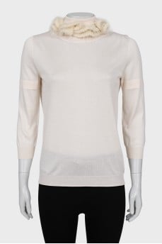 Golf with knitted collar
