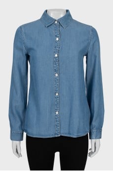 Blue long sleeve shirt