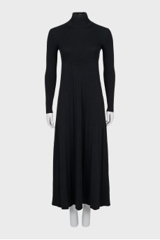 Maxi dress with high neck