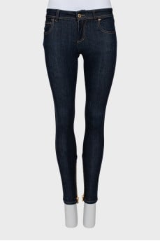 Skinny fit jeans with zippers