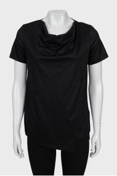 Black T-shirt with a loose collar