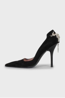 Suede pumps with removable decor
