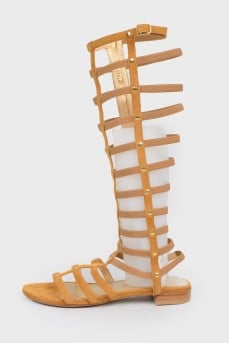 High Sandals in Roman style with tag