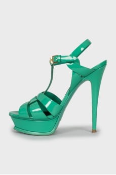 Green patent leather sandals